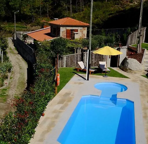 Casa Do Penedo Ferienhaus *